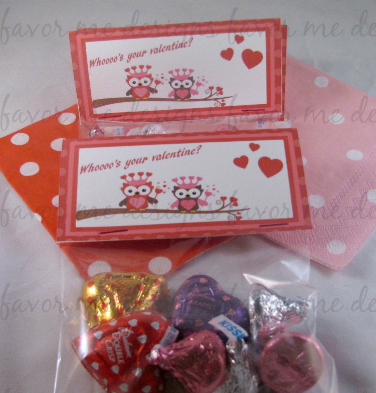 DIY Printable Valentine Treat Bag Topper featuring cute owls out on a limb