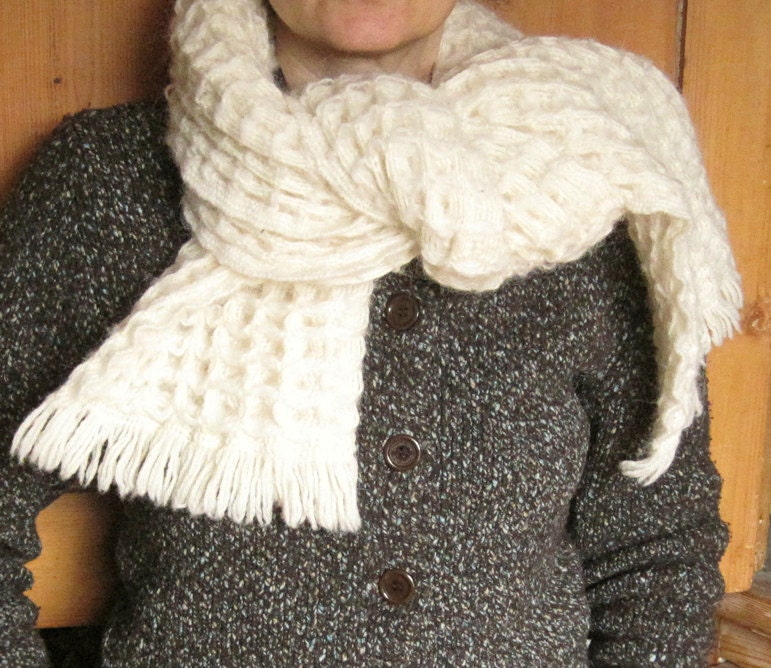 chunky vanilla waffle scarf - handwoven - icelandic, extra warm, cream, ecru, wool