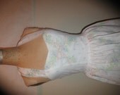 Vintage White Flower with Pink Bow SweetHeart