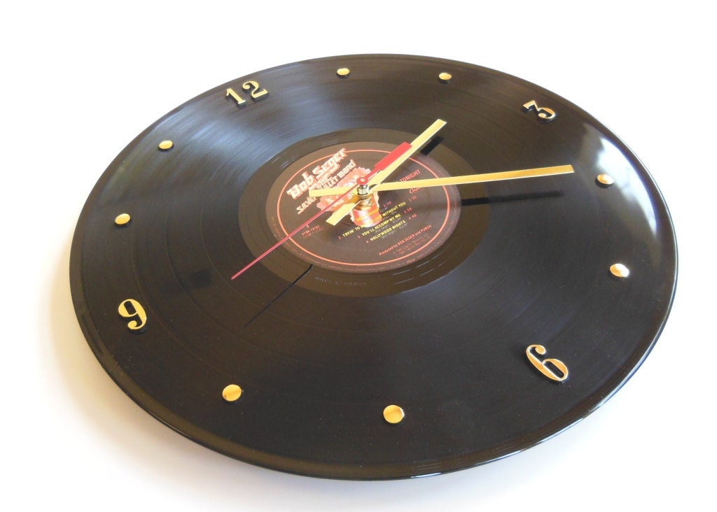 BOB SEGER Record Clock (Nine Tonight)