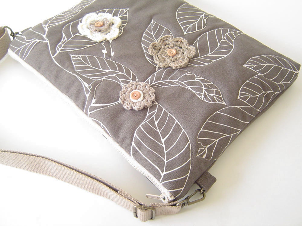 15 inch  MacBook or Laptop sleeve / Laptop bag, Crochet Blossoms on Leaves, attachable strap and zipper closure, Design by BagyBags