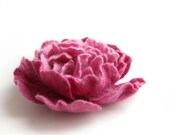 felted  flower  brooch  SPRING PEONY  /  made to order