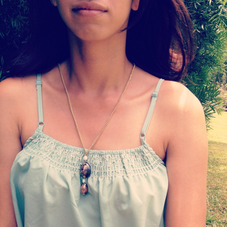 Double Cowrie Pearl Necklace 
