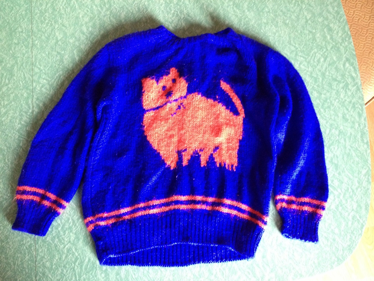 Handmade vintage cat sweater, size 4T, 5T, blue and red
