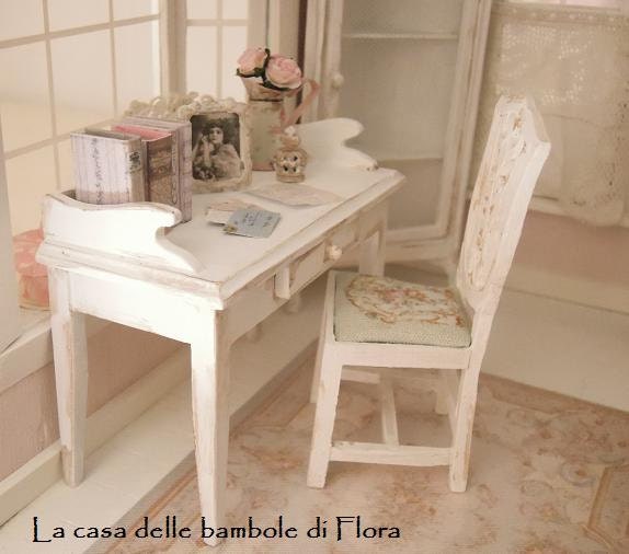French writing desk and chair - 1/12 dolls house dollhouse miniature