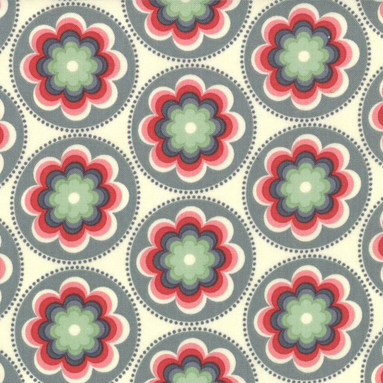 Moda SALT AIR by Cosmo Cricket - 1/2 Yard - Coral Bloom Seafoam