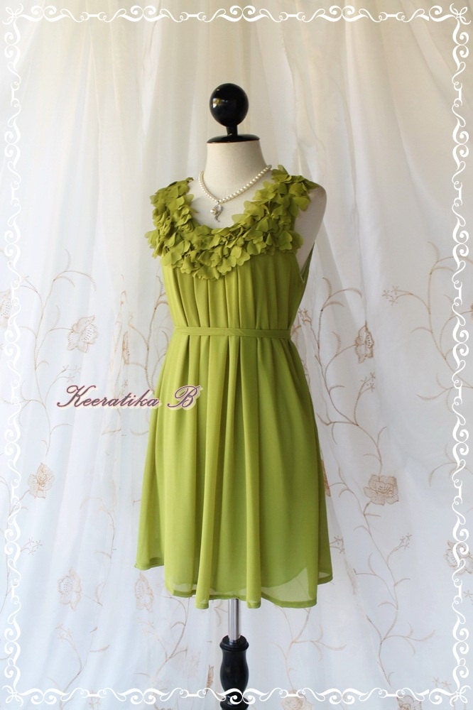 A Party III - Dress - Sweet Party Wedding Bridesmaid Cocktail Dinner Dress Olive Green Color Heart Ruffle Around Neck XS-M