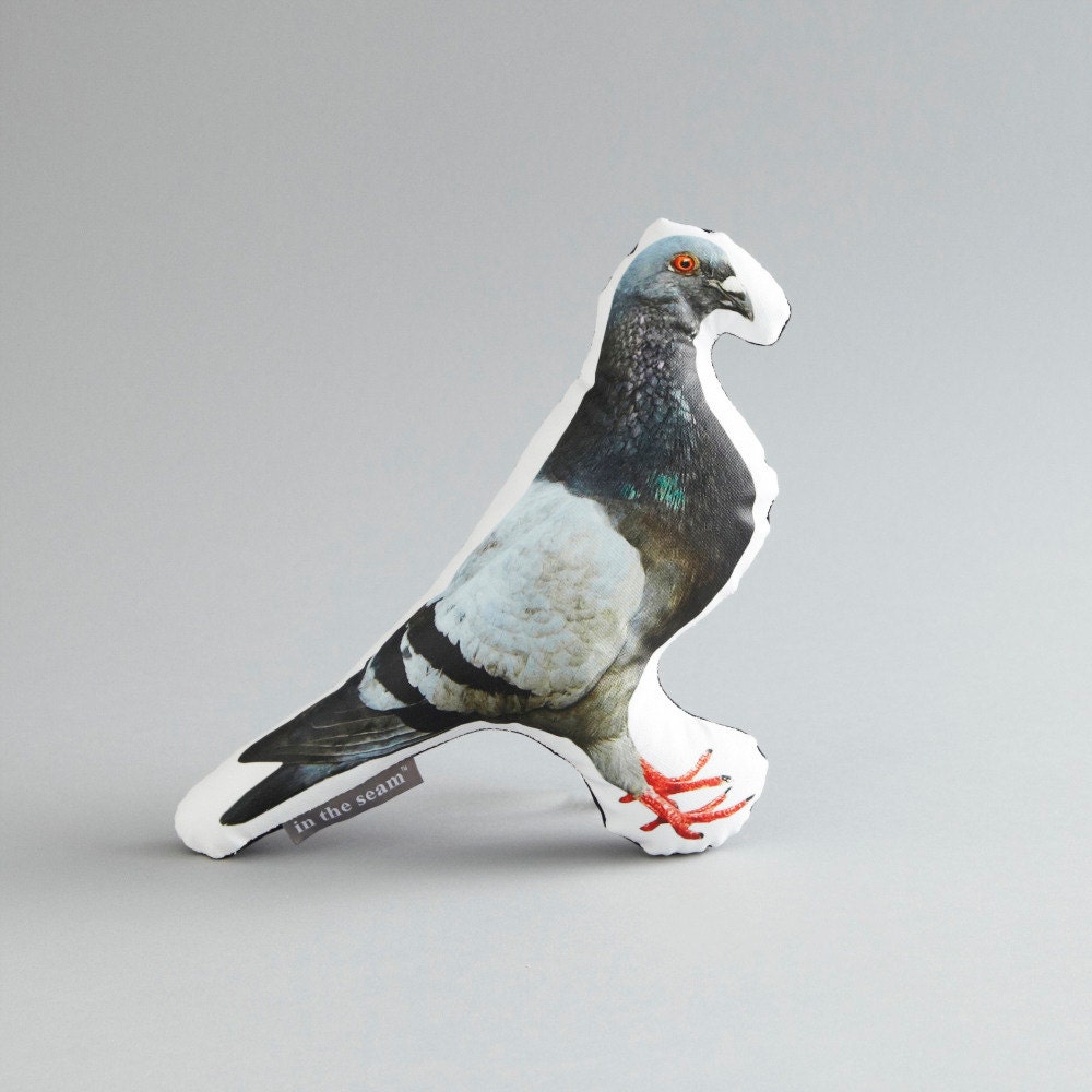 Pigeon Faces Right Printed Pillow