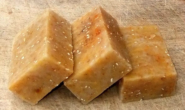 2 bars Honey Oatmeal Soap Natural Cold Process Petitgrain, Ylang Ylang, Sweet Marjoram & Ginger Mild Exfoliant  UK