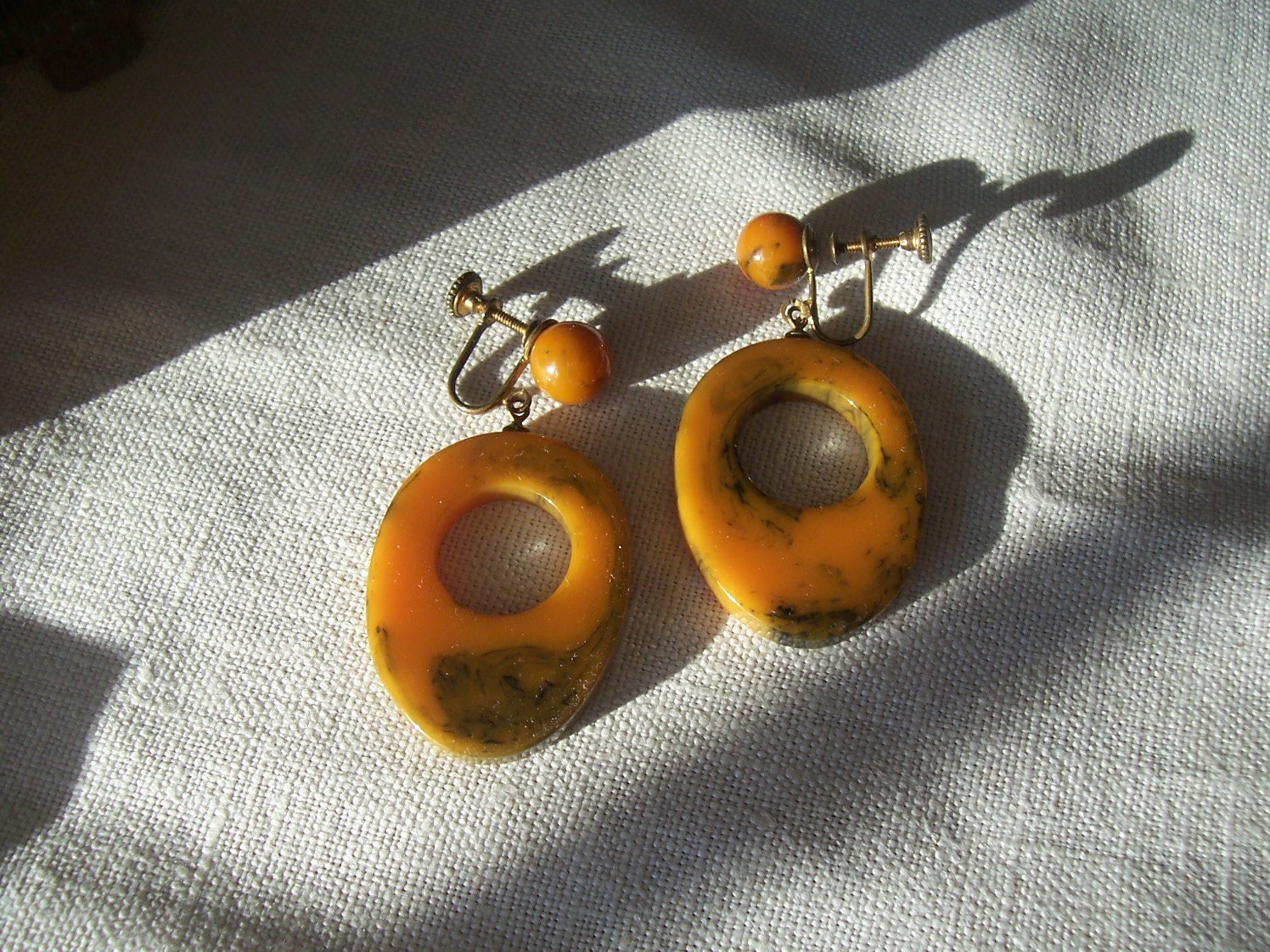 Art Deco Bakelite Drop Earrings End of Day Marbeled Butterscotch color