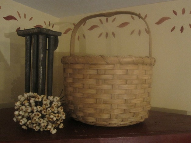 Primitive Half Bushel Basket Handwoven