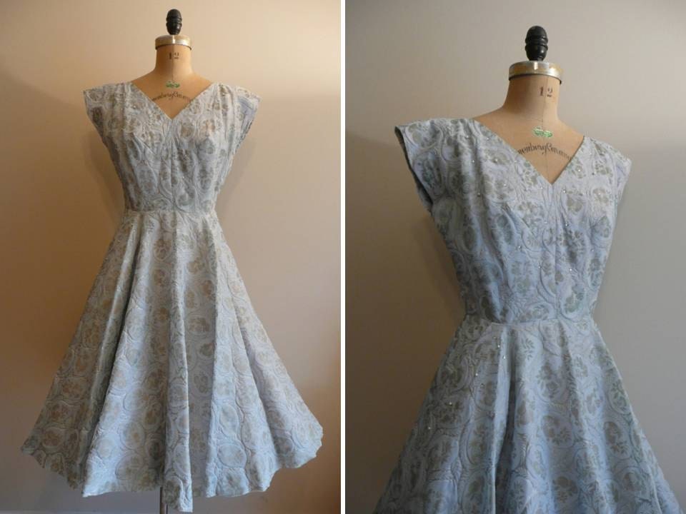 Vintage 1950s Dress 50s Novelty Print Rhinestone Party Dress
