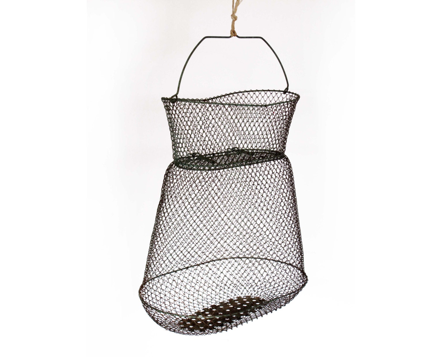 Circa 1950 Large  French vintage wire fishing  basket