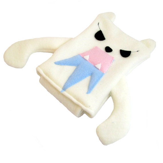 Beartic Pokemon Nintendo DS case pouch fleece camera carrying case 3DS / DSi / DS Lite / PSP holder