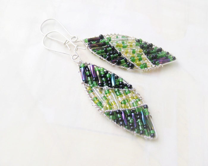 Leaf Earrings, opalizing leaves earrings, fall fashion earrings, nature inspired jewelry, woodland