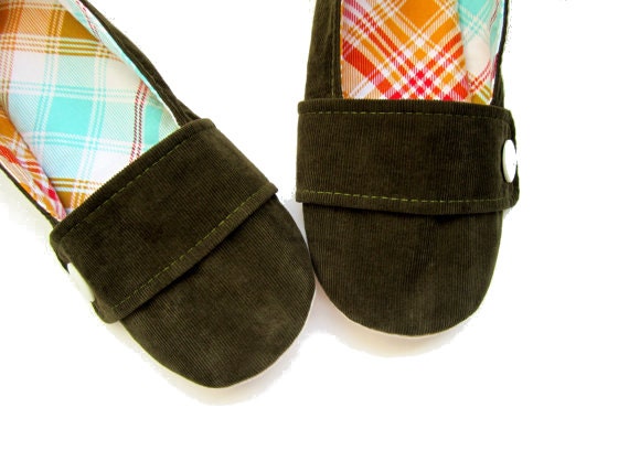 Women's Slippers - Dark Green and Plaid Moli-Maudes
