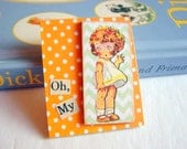 Collage Brooch - Oh My - Surprised Girl In A White Dress - Lg 3D Dimensional Paper and Chipboard Decoupage Pin Badge - Vintage Retro