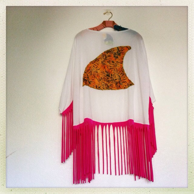 Single Fin Cut N Sew Shrug: One Size