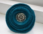 Brooch Felted Flower Teal Turquoise Vintage