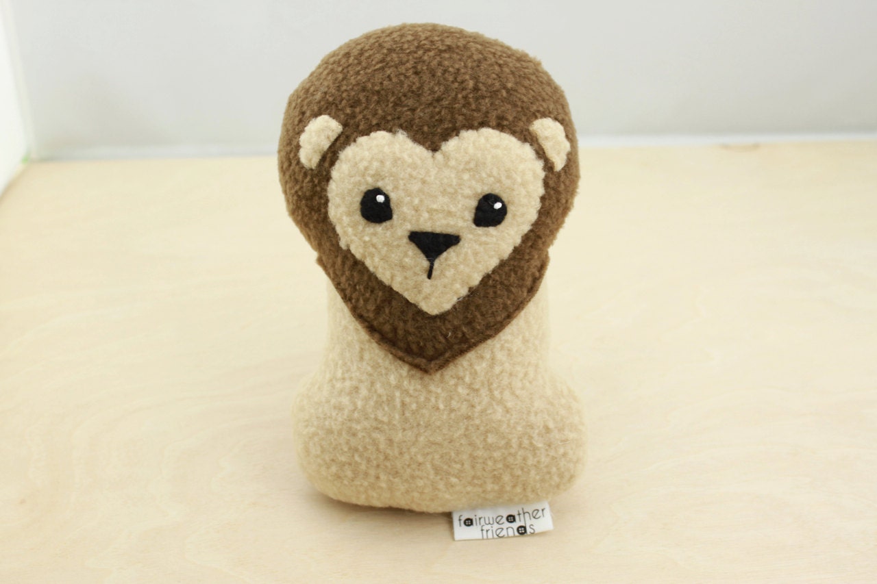 Lion Plushie - Oliver