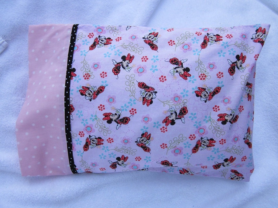 Minnie mouse pillowcase,travel size