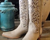 Nude Sandstorm Cowboy Boot Size 7.5 NEW STYLE