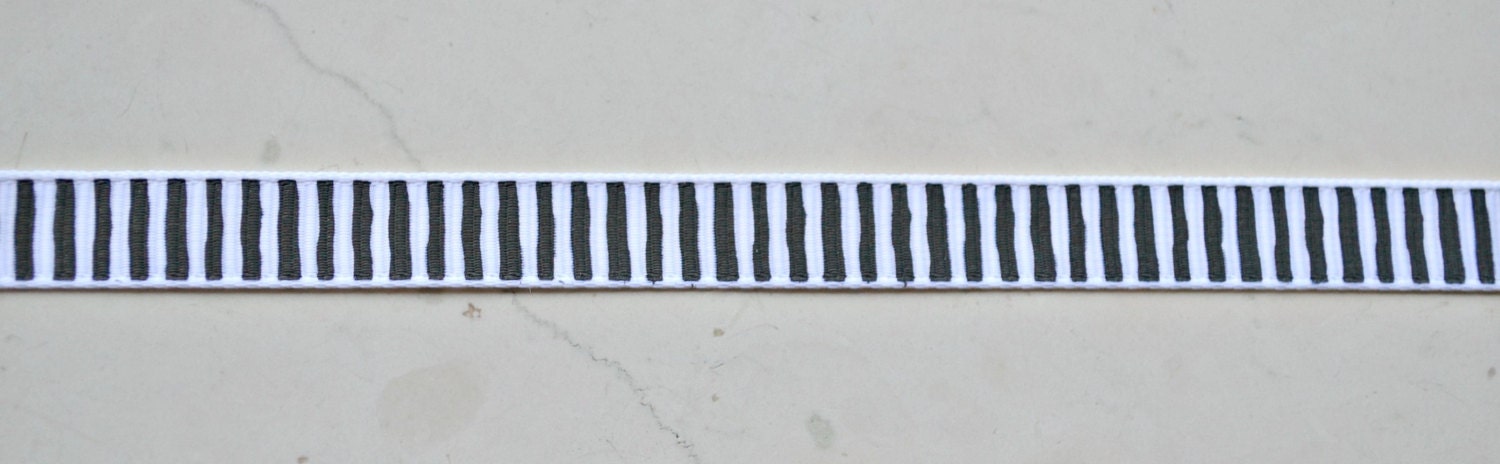 Black and white wonky stripes on 3/8" grosgrain ribbon Il_570xn