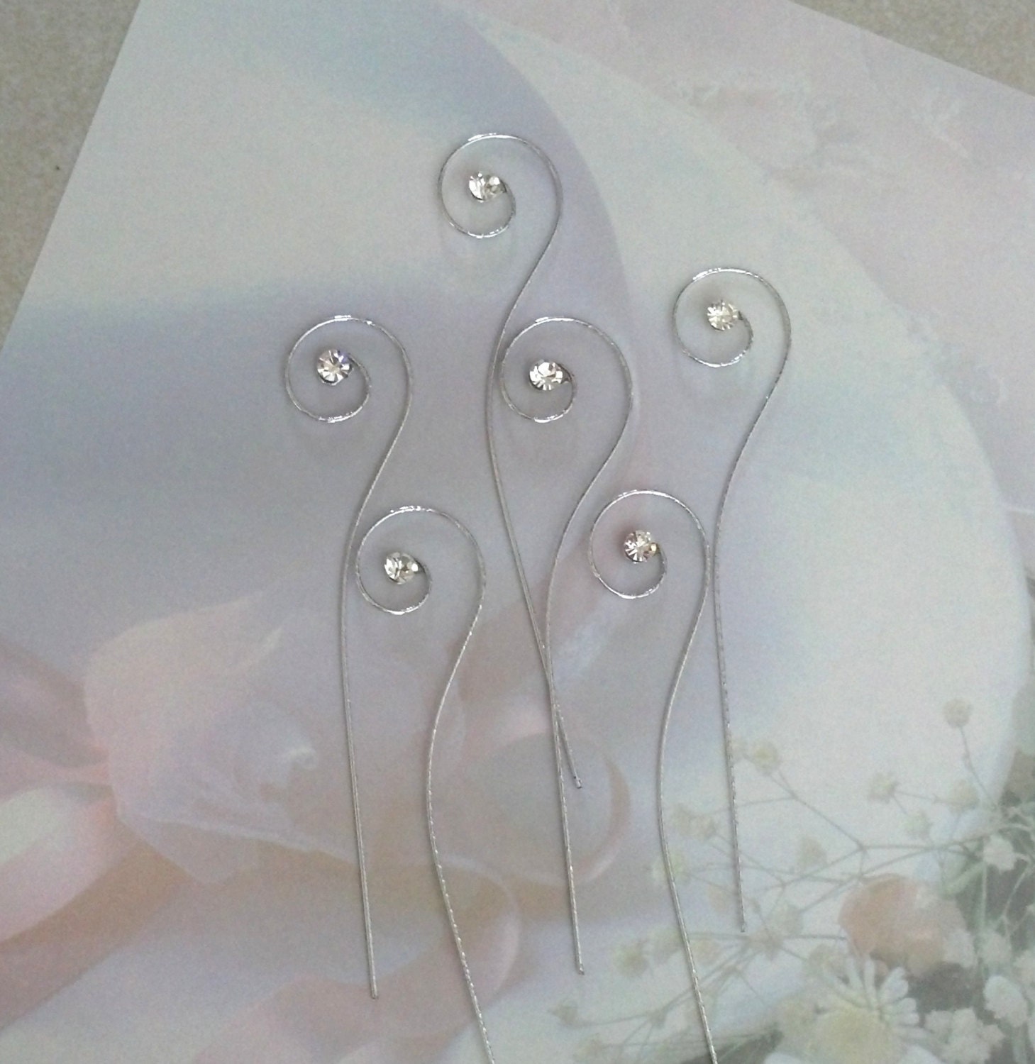 Wedding accessories DIY Bridal supplies Rhinestone bouquet pics DIY Wedding Bokay jewelery silver crystal spirals make your own bouquets
