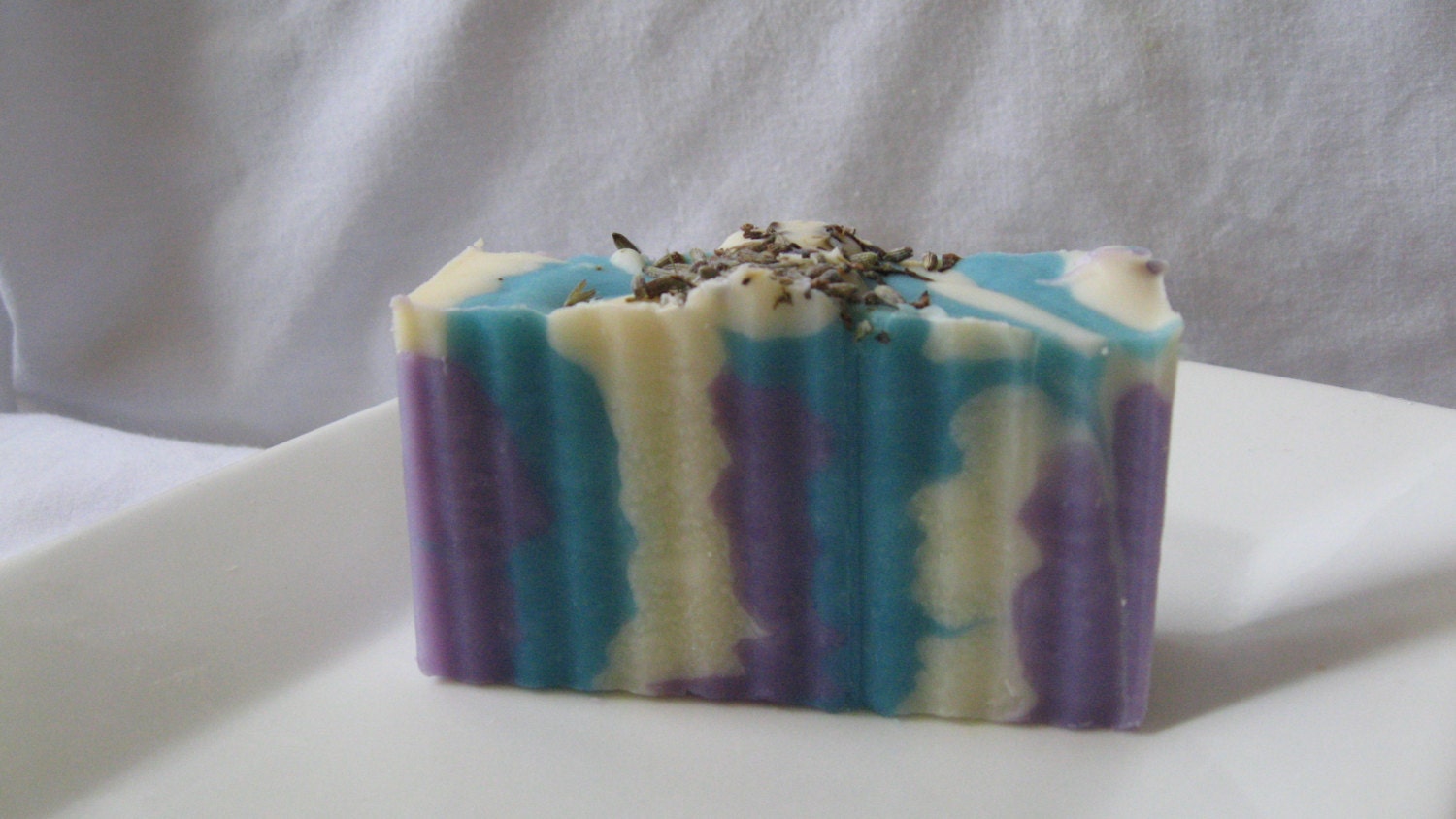 LAVENDER l Purple l REFRESHING l Flowers l Handcrafted Soap l