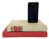 Vintage Double booksi for iPhone and iPod - William Faulkner and Thomas More