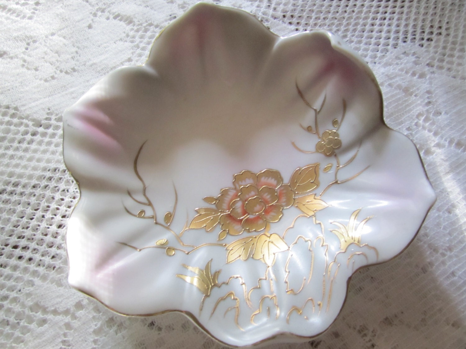 Hand Painted Candy Nut Trinket Dish Made in Japan Porcelain