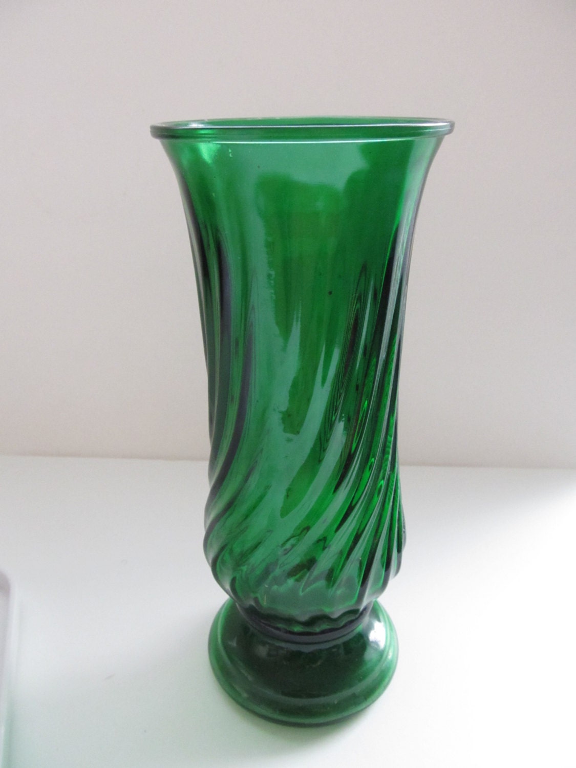 Vase--INarco Emerald Green Glass Vase--Vintage Green Vase--INarco Collectible Vase