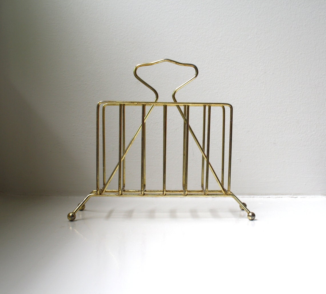 Mid Century Modern Wire Letter / Napkin Holder Ball Feet 1960's