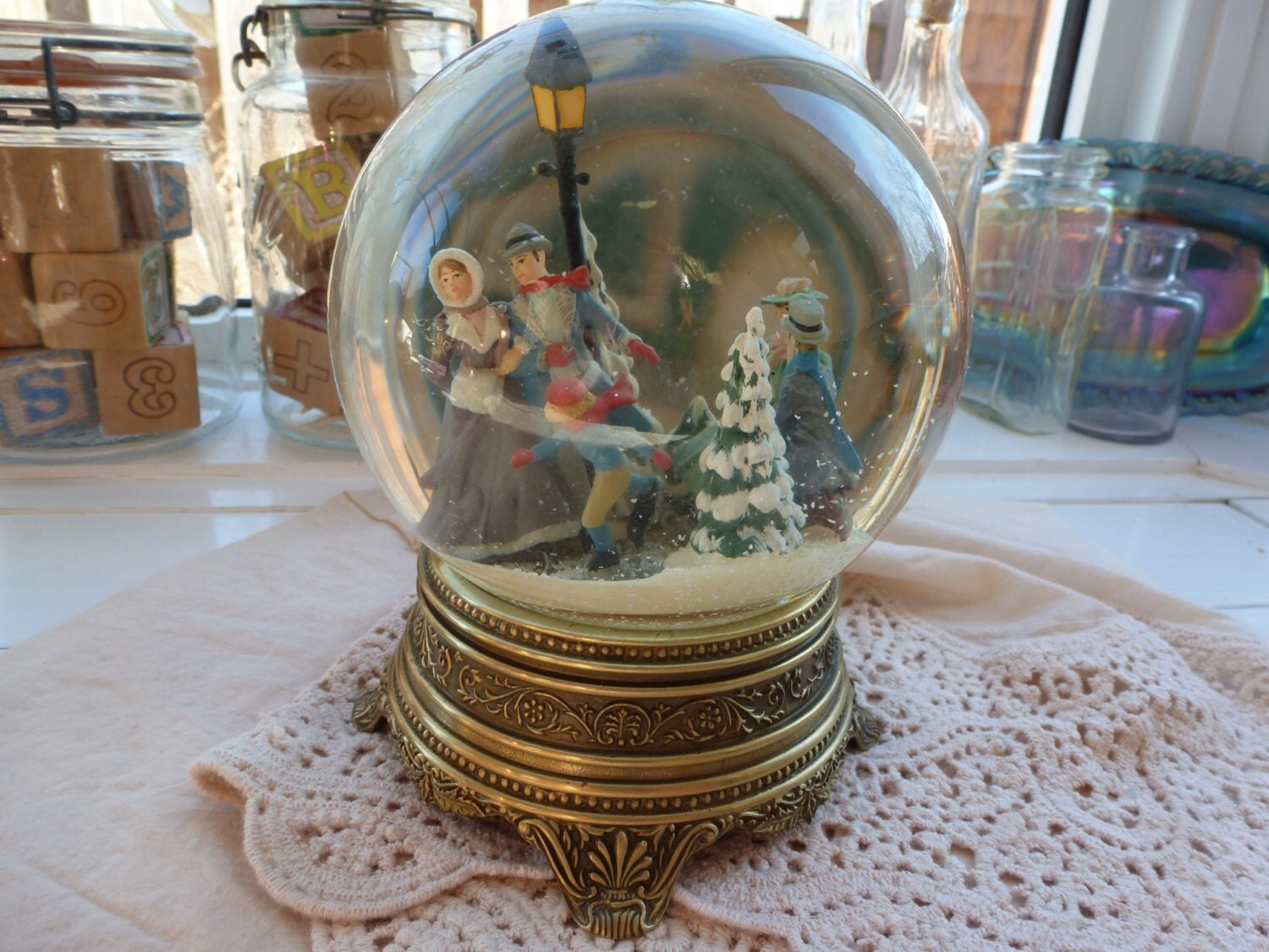 vintage christmas snow globe music box 1988 by curranstudios vintage christmas snow globe music box 1988 by curranstudios