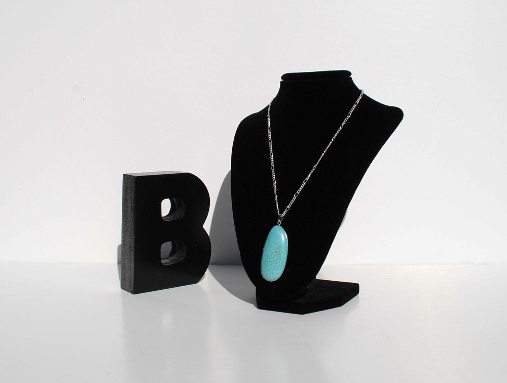 Turquoise Howlite Pendant Necklace