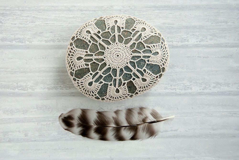 crochet lace stone // beige art object // dark turquoise beach rock // bowl element // art object // housewarming gift