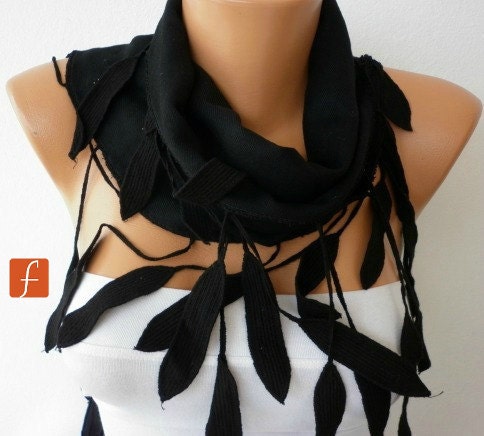 Women Pashmina  Scarf  - Cotton Scarf - - Cowl with Lace  Edge - Black