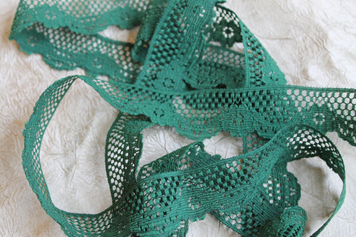 Vintage Trim, Hunter Green Color, By The Yard