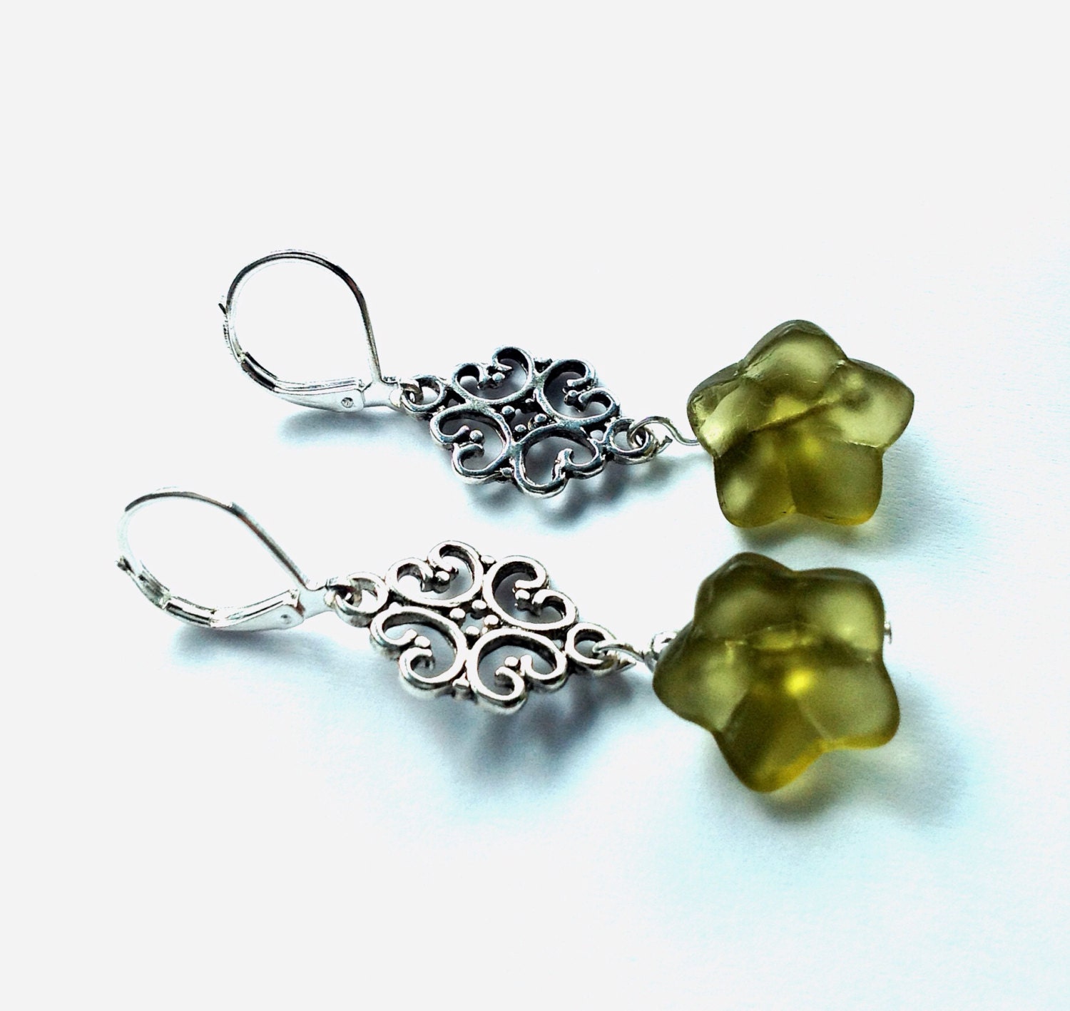 Bohemian Flower Earrings - Earthy Green Hippie Vintage Inspired Flower Earrings