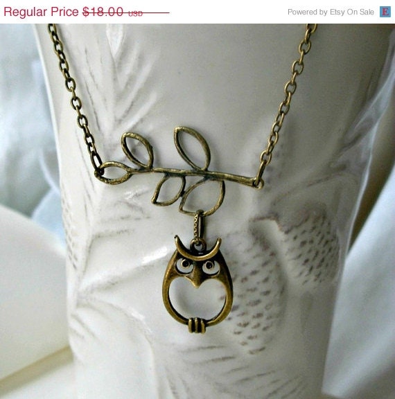 SALE Owl necklace- Leaf necklace- Owl and leaf necklace- Owl on a branch- Nature- Fashion- Trendy owl necklace-