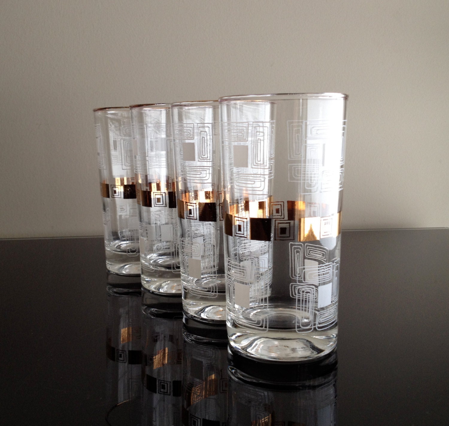 Retro Gold and White Glass Set (set of 4)