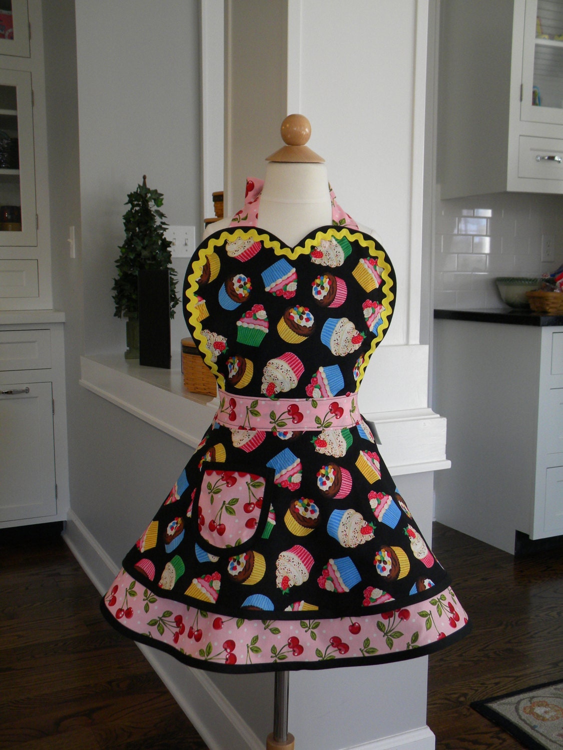 Girls Heart Shaped Cupcakes & Cherries Flounce Apron