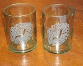 Set of 2 Lipstick Etched Stemless Wine Bottle Glasses
