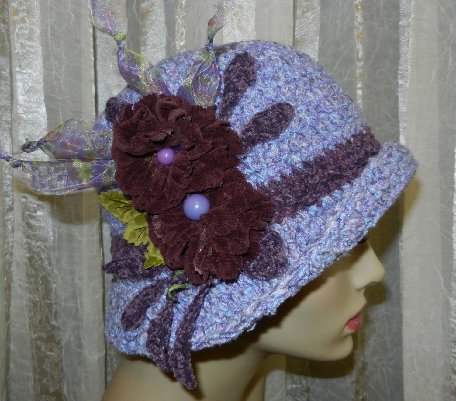 Vintage Flowers - Cloche