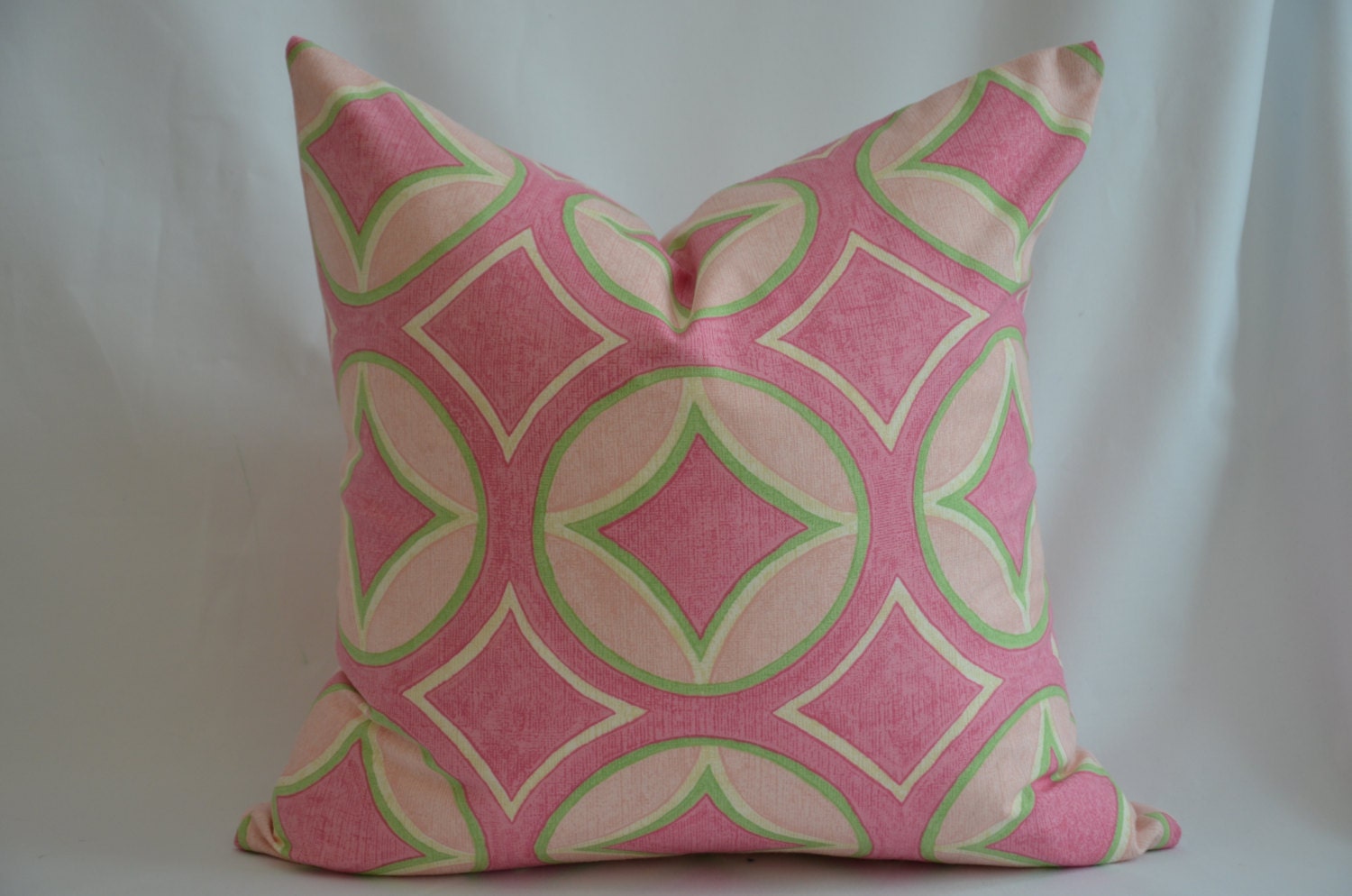 Lilly Inspired 18" x 18" Pillow Covers