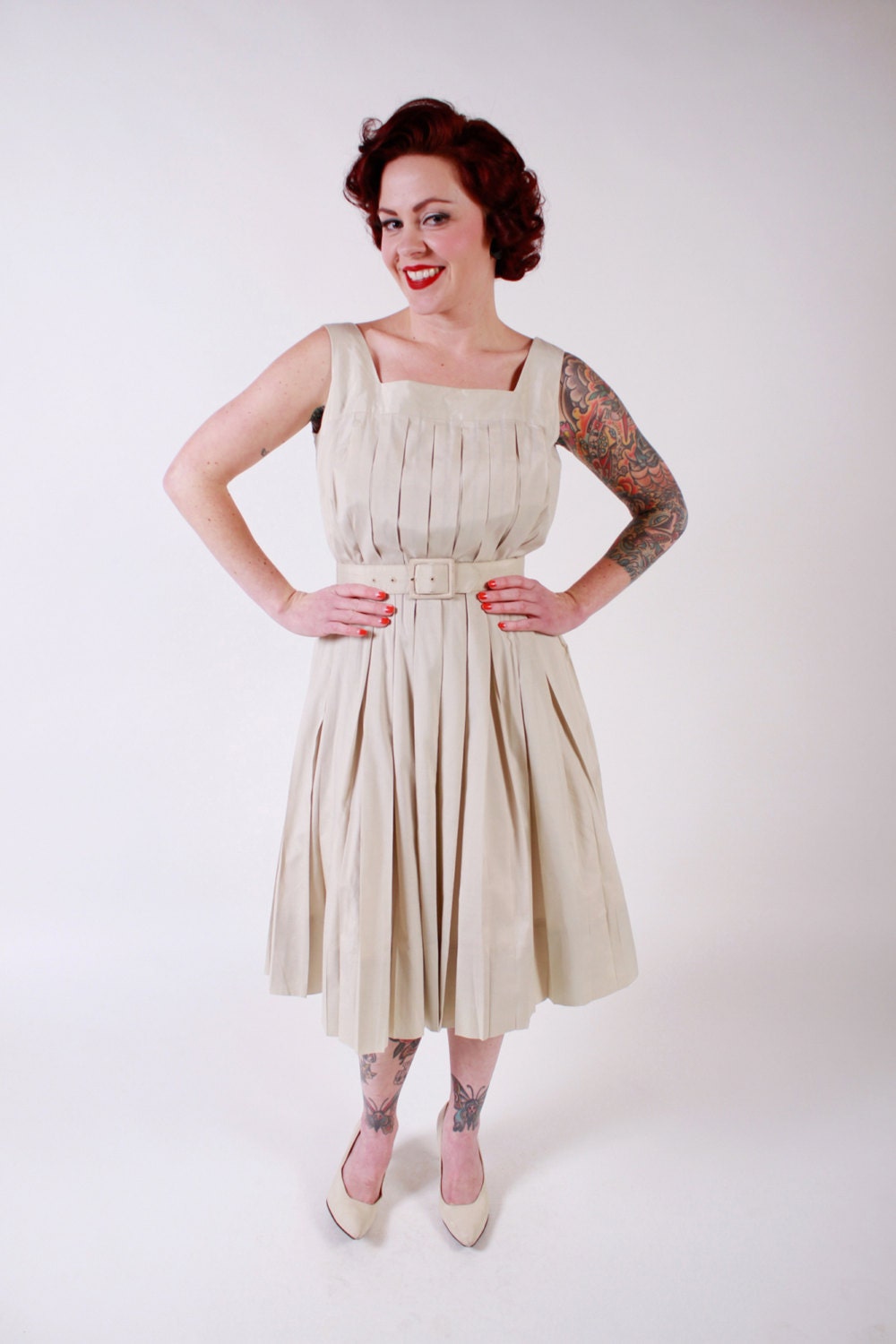 1950s Vintage Dress...Summer Fashion Neutral Tan Beige Heavily Pleated Sundress with Matching Belt Size Small