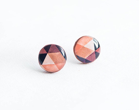 Beige and brown geometric earrings studs, small stud earrings, pattern diamond shape earrings, small stud earrings - Lepun
