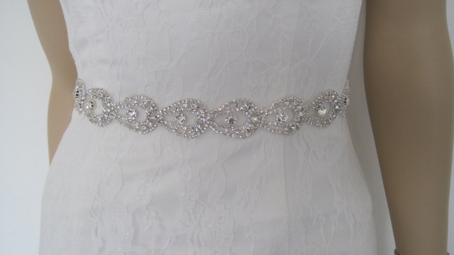 Wedding dress sash,crystal wedding sash,rhinestone bridal belt,,--teardrop