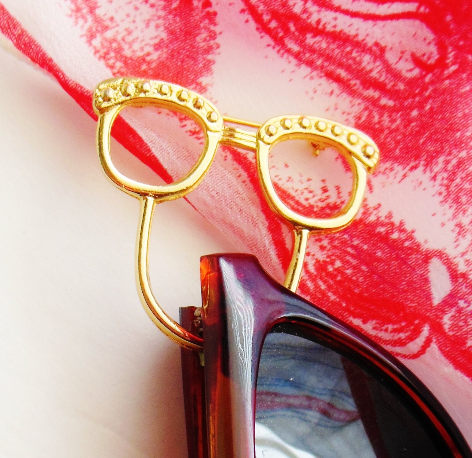 Vintage Eyeglass Holder Brooch