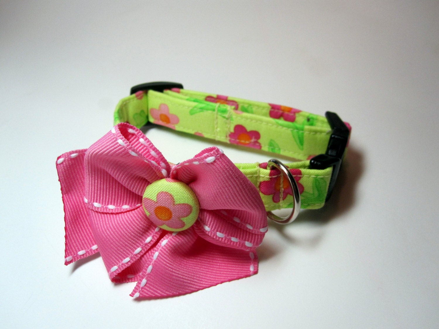 Summer  Floral Dog Collar size Extra Small